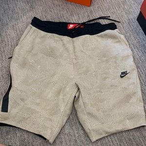 Nike tech fleece shorts